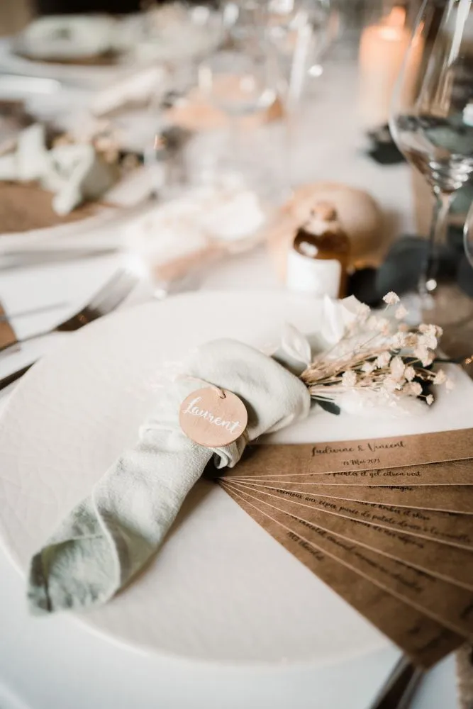 Décoration de mariage par Fêtes en Vogue – Salon du Mariage de Pérouges dans l’Ain